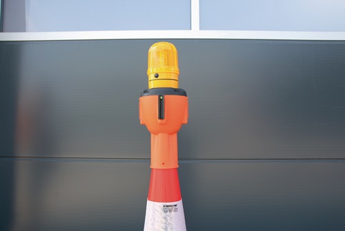 Flashing light access. for cone attachment