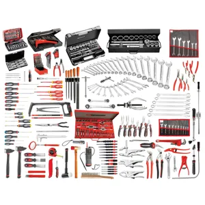 Kit d'outils de maintenance industrielle Facom en armoire à roulettes 7 tiroirs et coffre 333 pièces